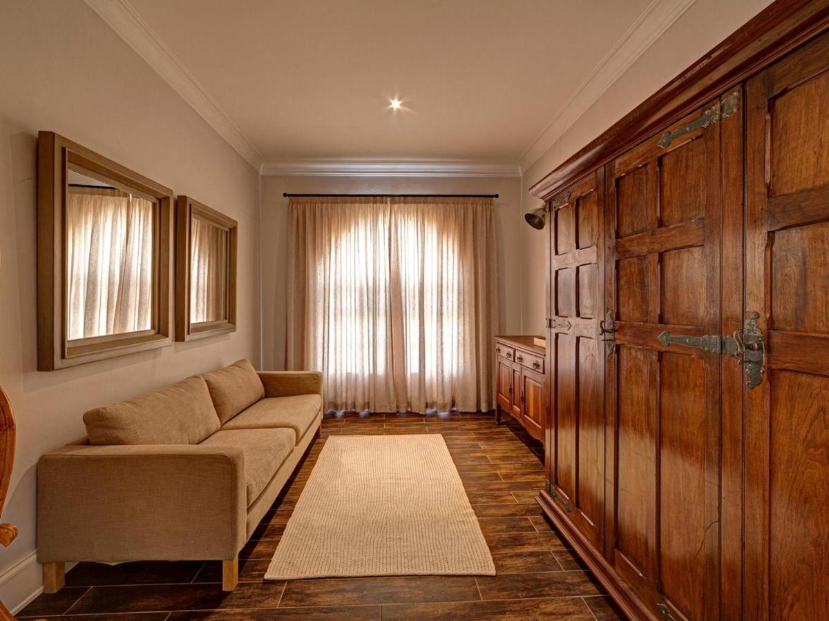 Lagoon Suites Guesthouse Cc Walvis Bay Kültér fotó
